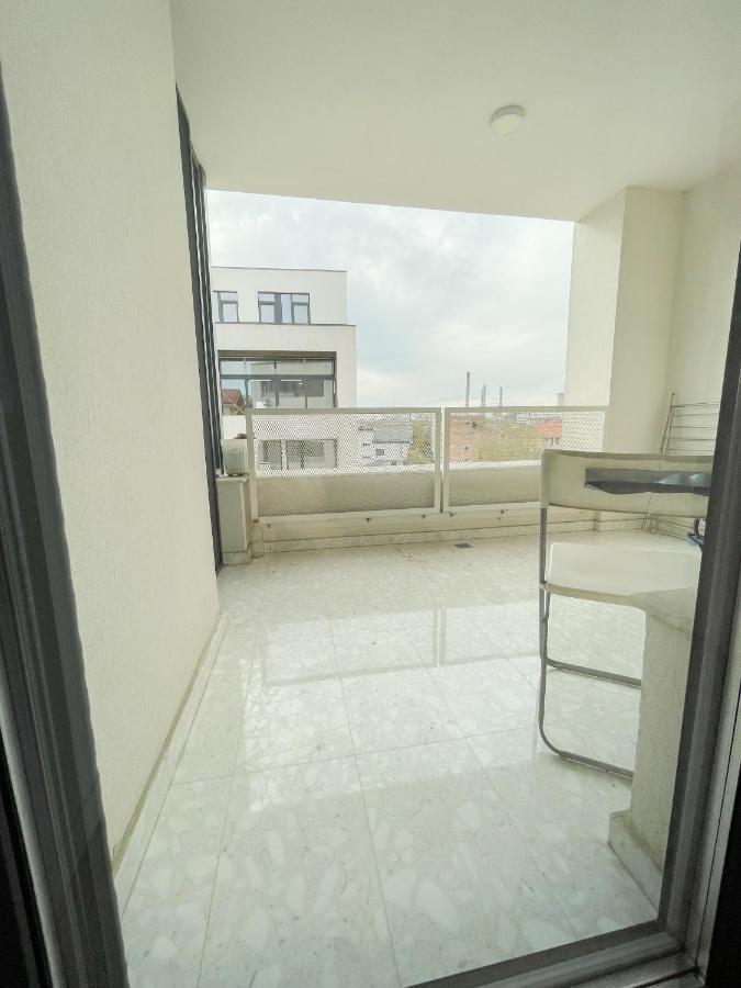 Warm Hotel Apartment Bucareste Exterior foto