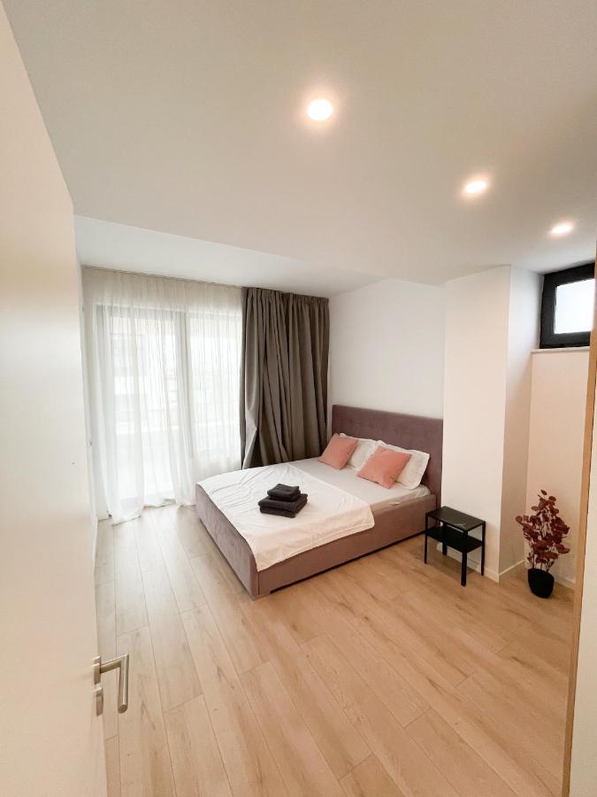 Warm Hotel Apartment Bucareste Exterior foto